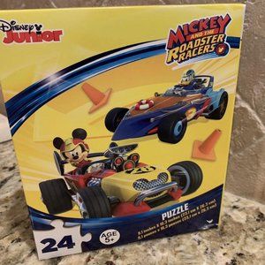 Disney Junior Mickey and the Roadster Racers 24 Piece